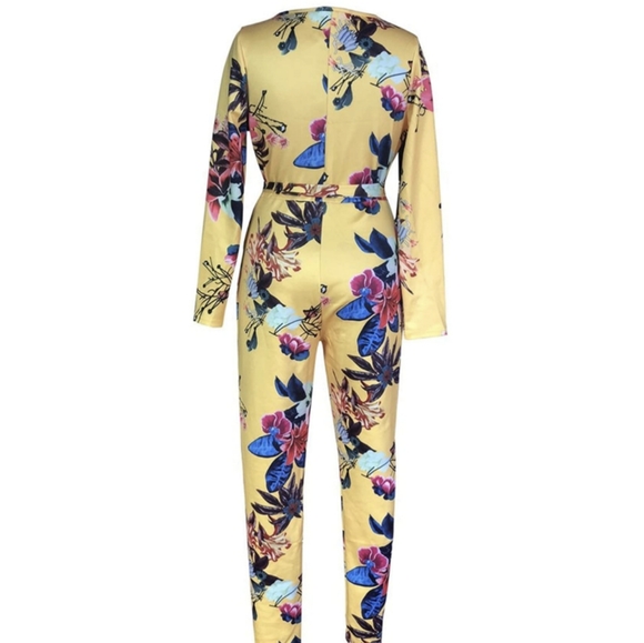 Long Sleeve Deep V-Neck Floral Jumpsuit - Picture 4 of 5